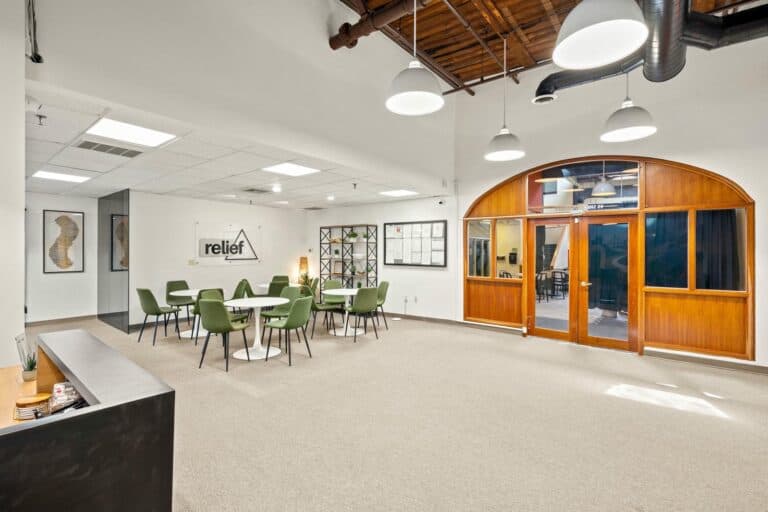 12-web-or-mls-LLP_MWC08164_compressed